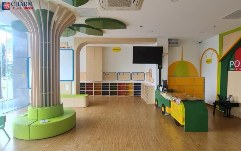 Sàn nhựa Charmwood lát sàn trường mầm non
