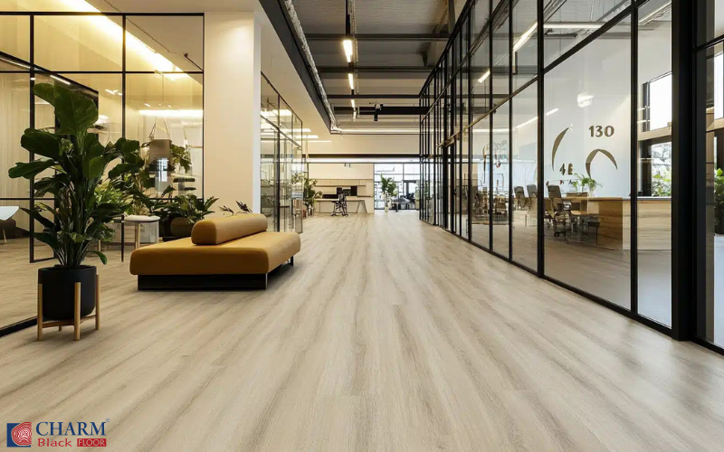 Sàn nhựa hèm khóa Charmwood lát sàn văn phòng làm việc