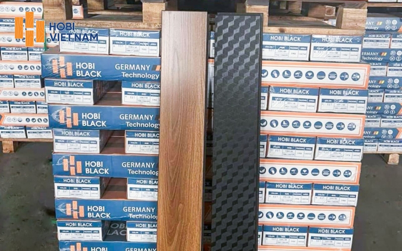 Sàn gỗ Hobi Black công nghệ Đức hiện đại tại Hobi