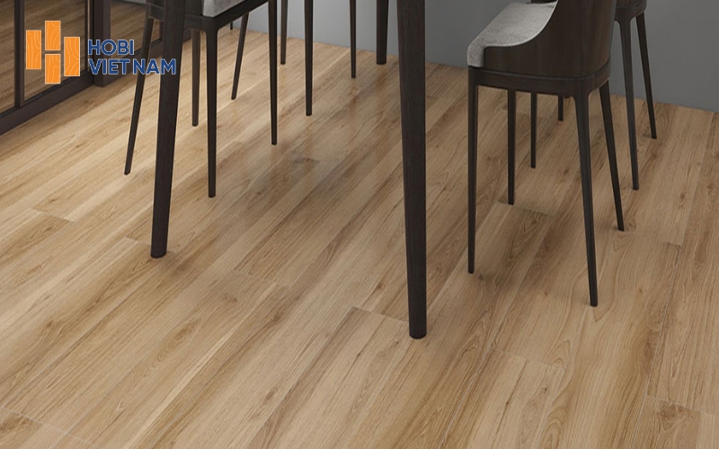 Sàn Kampong cốt đen có độ bền và khả năng chịu lực ấn tượng