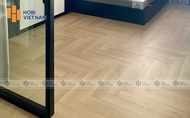 Sàn gỗ cốt đen xương cá phòng ngủ