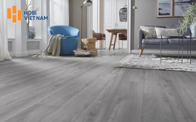 Sàn gỗ Binyl Pro kết hợp với nội thất tone be xám