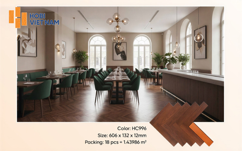 Không gian nhà hàng thêm phần thu hút với sàn gỗ xương cá hiện đại