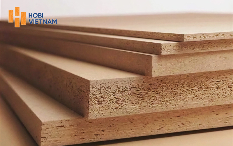 Lớp cốt gỗ là thành phần quan trọng quyết định độ cứng, khả năng chịu lực của sàn