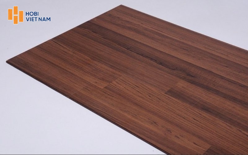 Sàn gỗ Rainforest vân gỗ tự nhiên mang lại vẻ đẹp hiện đại.