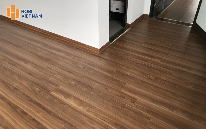 Sàn gỗ Malaysia cốt gỗ HDF chịu ẩm, chống cong vênh tốt