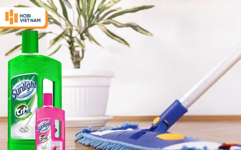Nước lau sàn gỗ Sunlight phổ biến tại thị trường Việt Nam