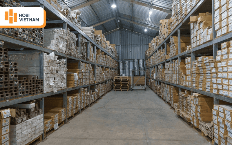 Kho sàn gỗ TPHCM Hobi Việt Nam quy mô lớn, lượng tồn kho cao