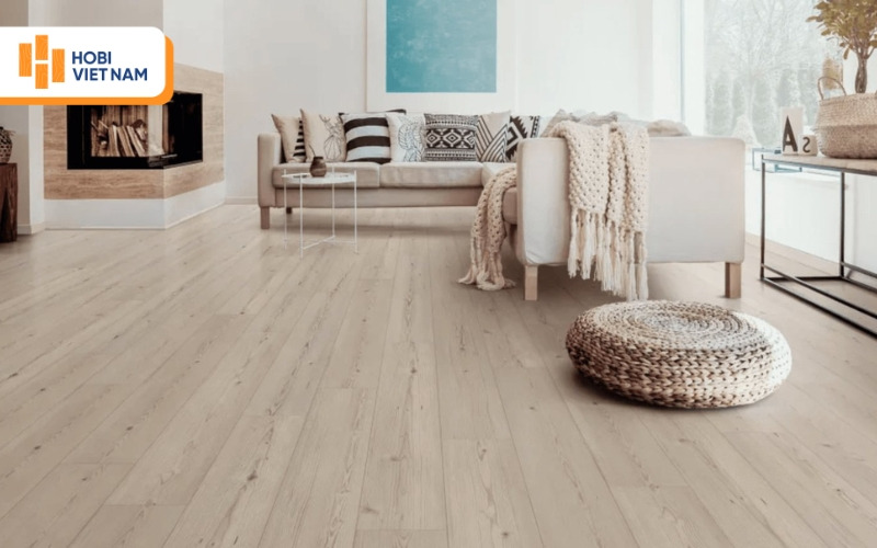 Sàn màu be nhạt mang lại sự nhẹ nhàng và dễ phối nội thất