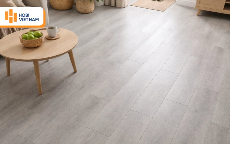 Sàn màu ghi sáng hạn chế lộ vết bẩn khi sử dụng