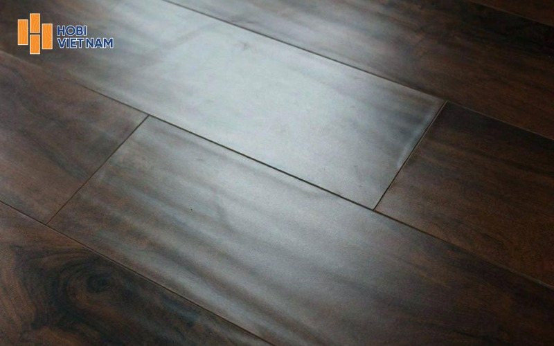 Sàn nhựa giả gỗ bị phồng