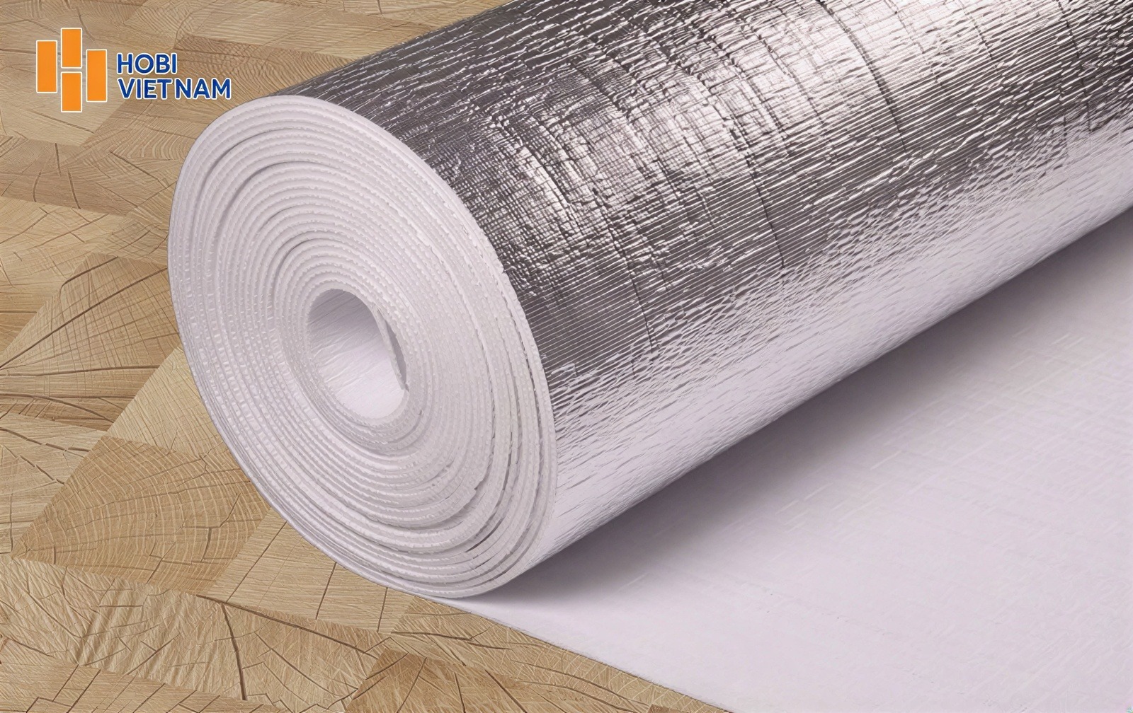 Xốp lót sàn gỗ tráng bạc chống ẩm cách nhiệt