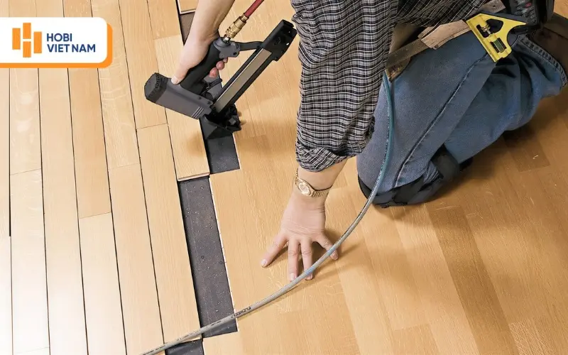 Lắp sàn gỗ kỹ thuật mới trên sàn cũ