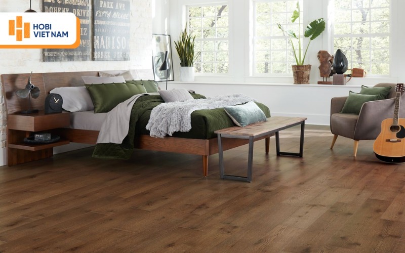Bề mặt tấm trải sàn nhựa PVC dễ trầy xước nếu có vật nặng cọ sát