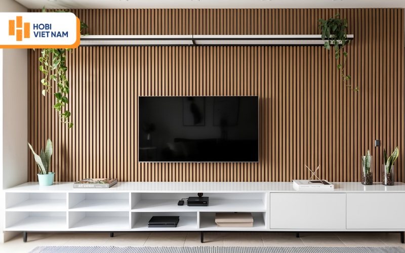 Vách tivi lam sóng gỗ kết hợp kệ trắng hiện đại
