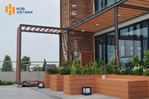 15+ Mẫu mái hiên gỗ nhựa ngoài trời bền đẹp, chống nắng mưa