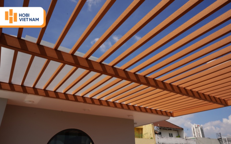 Dự án thi công thanh lam gỗ composite tại Bình Chánh