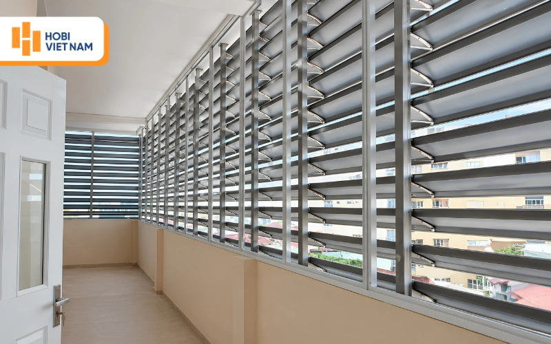Thanh lam chắn nắng 132S